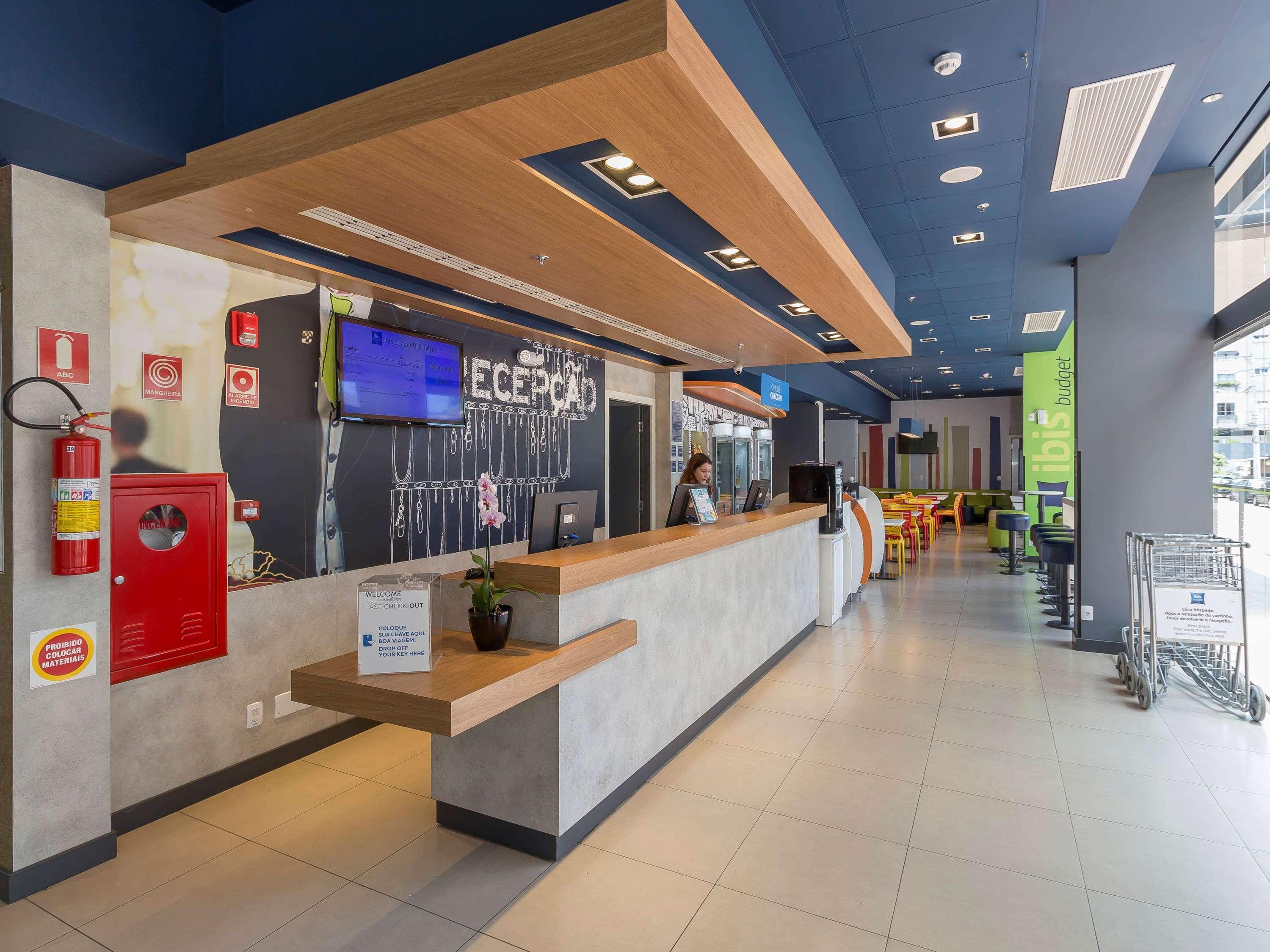ibis budget Blumenau Bagian luar foto