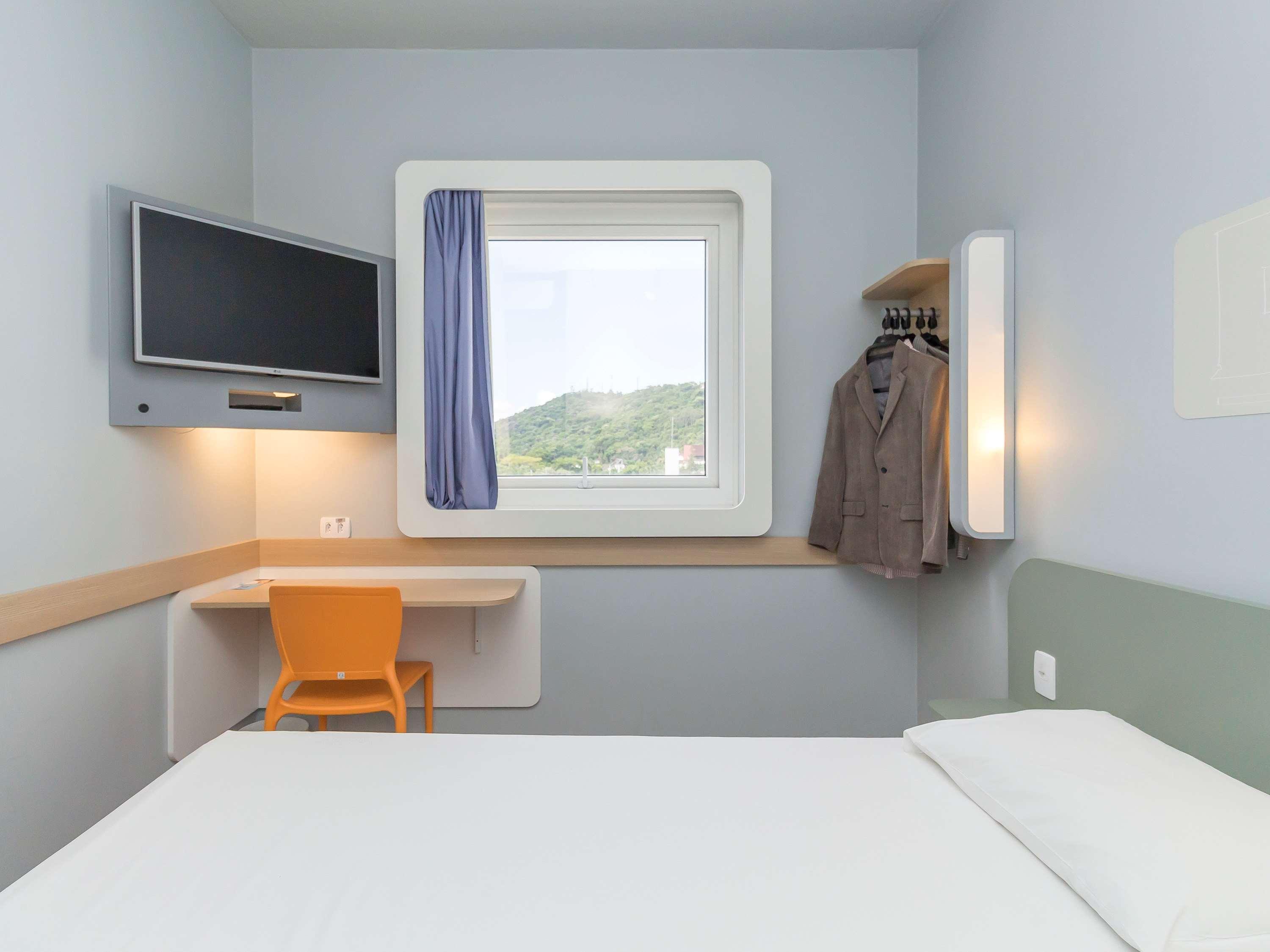 ibis budget Blumenau Bagian luar foto