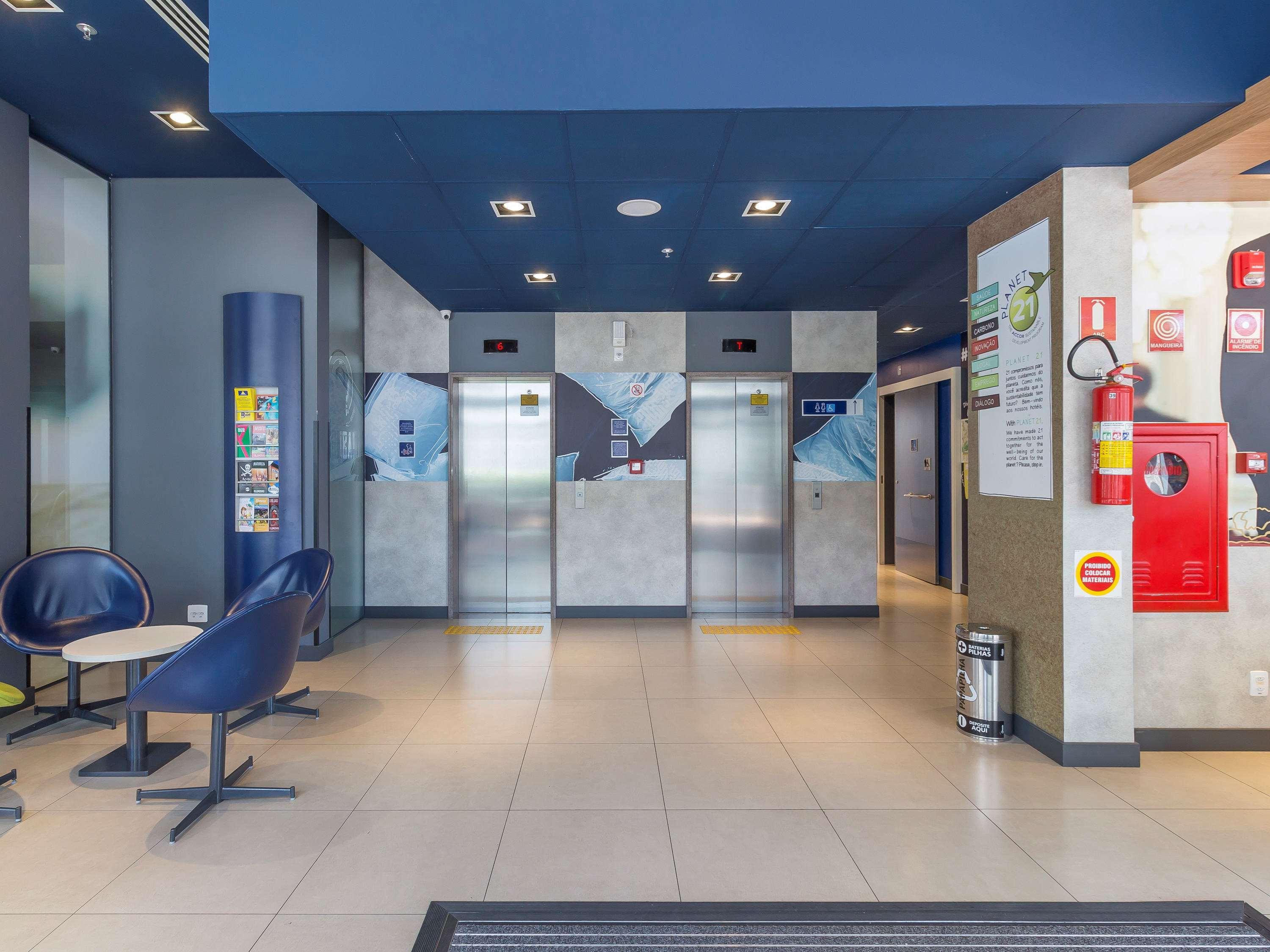 ibis budget Blumenau Bagian luar foto