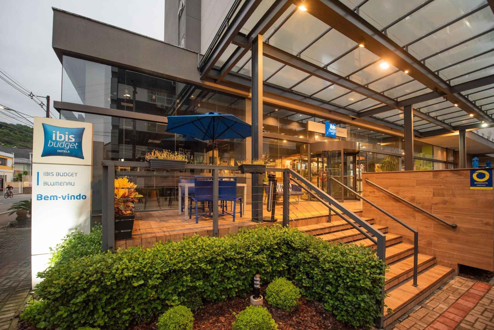 ibis budget Blumenau Bagian luar foto