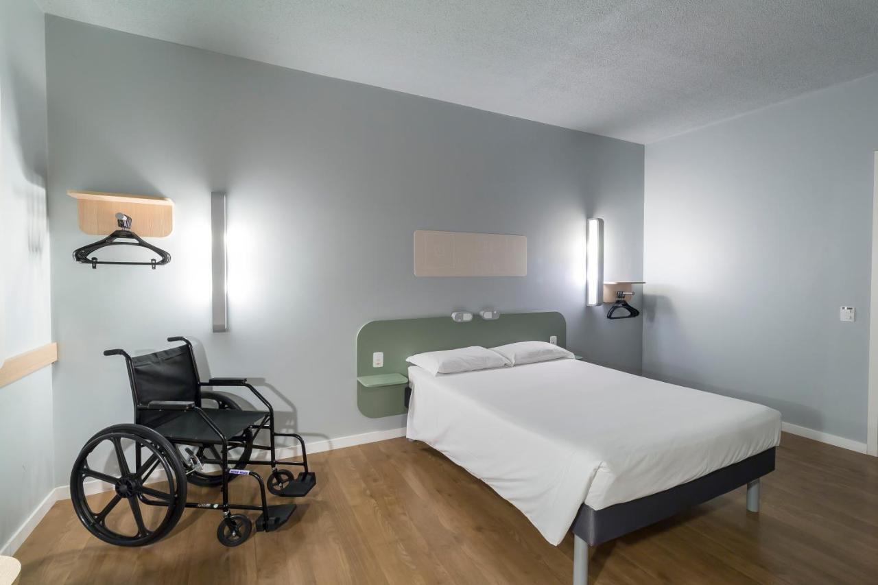 ibis budget Blumenau Bagian luar foto