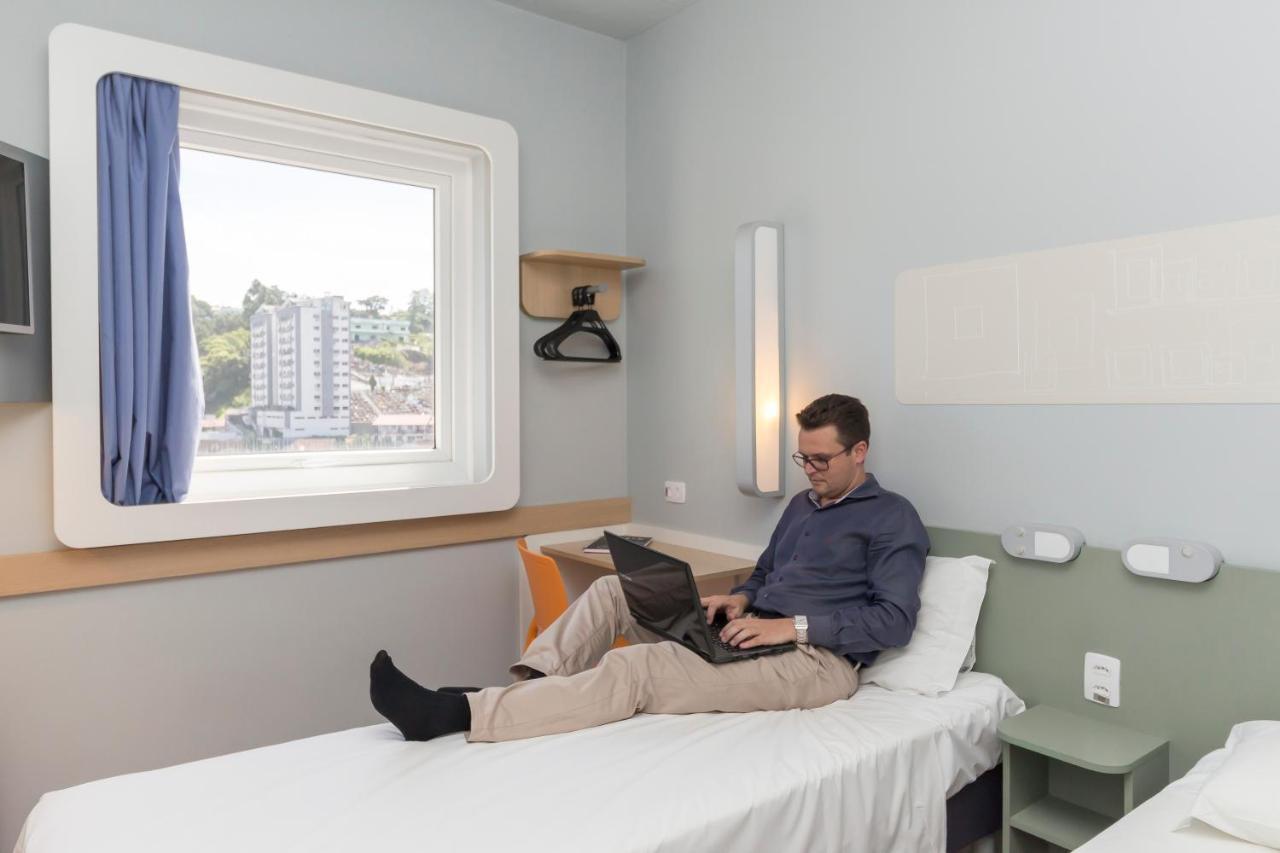 ibis budget Blumenau Bagian luar foto